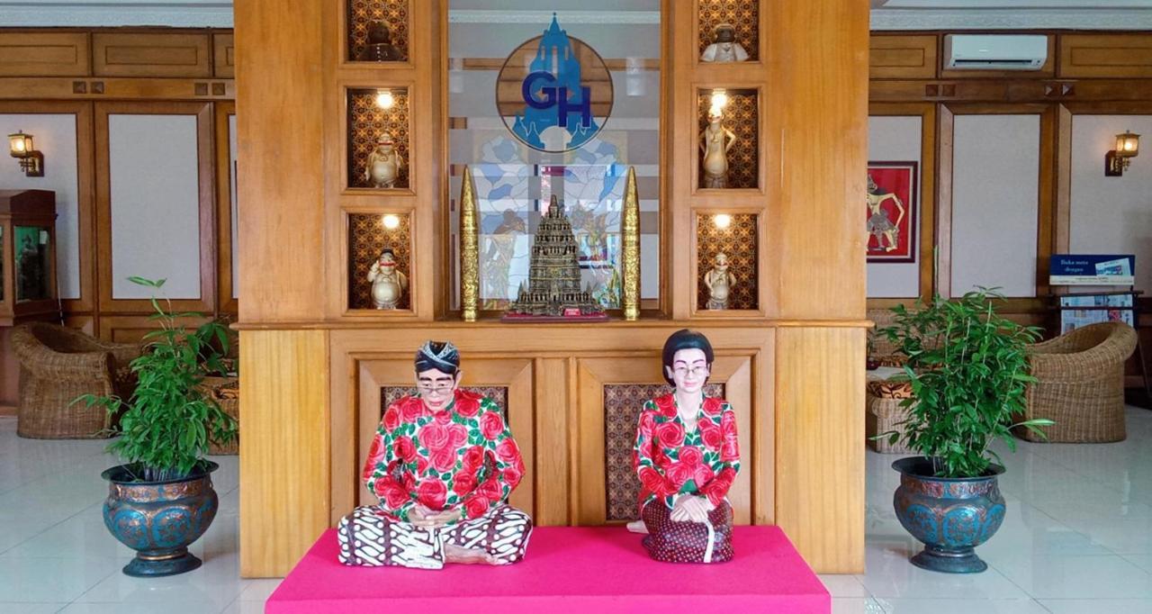 Hotel Galuh Прамбанан Экстерьер фото